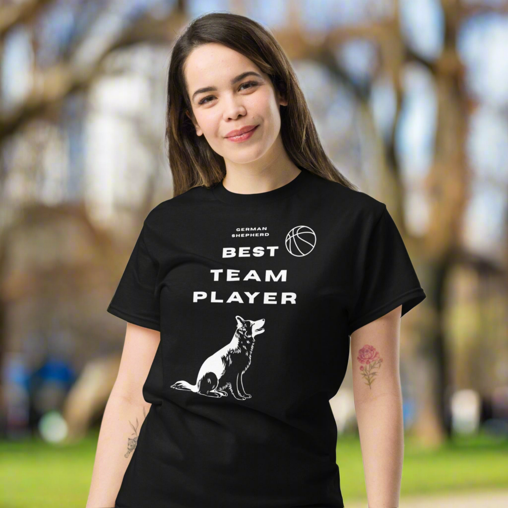 German Shepherd Best Team Player- T-shirt